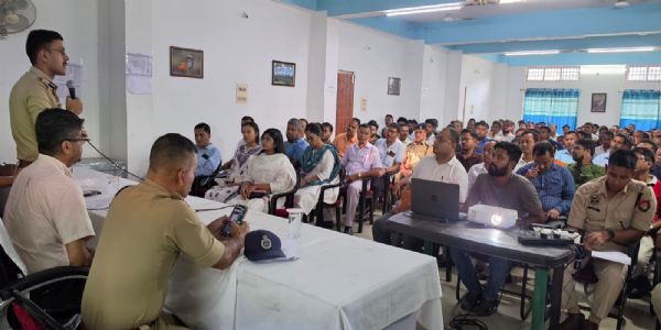 কোকৰাঝাৰত কাৰ্বন-নিৰপেক্ষ দুৰ্গাপূজাৰ আহ্বান জিলা প্ৰশাসনৰ