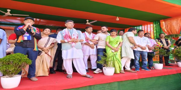 জাগীৰোডত নগাঁও লোক সভা সমষ্টিৰ বিজেপি দলৰ প্ৰাৰ্থী দেৱাশীষ শৰ্মাৰ ব্যাপক নিৰ্বাচনী প্ৰচাৰ
