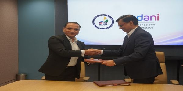 আদানি ডিফেন্স আৰু ইণ্ডো-ৰাছিয়ান ৰাইফলছৰ এ কে-২০৩ৰ বাবে গোলাবাৰুদ যোগানৰ বাবে পাঁচ বছৰীয়া চুক্তিত স্বাক্ষৰ