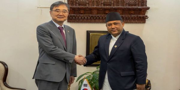 দক্ষিণ কোৰিয়াৰ নেপালৰ পুনৰ্গঠনৰ বাবে সমৰ্থনৰ বৈদেশিক মন্ত্ৰীক আশ্বাস