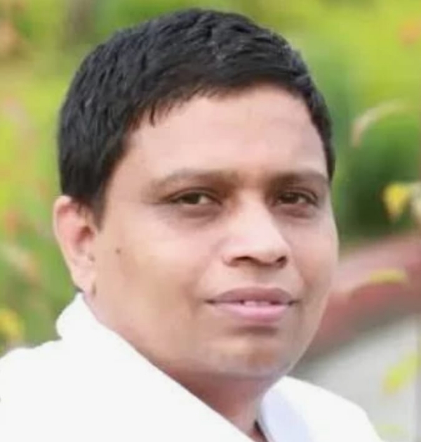 आचार्य बालकृष्ण फाइल फोटो आचार्य बालकृष्ण फाइल फोटो