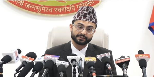 নেপাল চৰকাৰৰ বানপীড়িত ছাত্ৰ-ছাত্ৰীৰ বাবে ১ বিলিয়ন টকাৰ ‘সুৰক্ষিত ভৱিষ্যত বৃত্তি আঁচনি’ আৰম্ভ