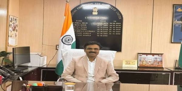 কিশোৰ মকৱানালৈ আগবঢ়োৱা হৈছে এ পি জে আব্দুল কালাম লোকসেৱা বঁটা