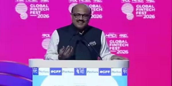 উপযুক্ত সময়ত ভাৰত-আমেৰিকাৰ বাণিজ্য চুক্তি স্বাক্ষৰিত হ’বঃ বাণিজ্য সচিব